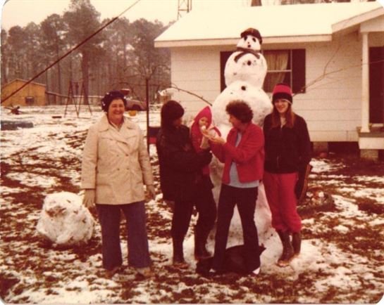 LaDonna Jean Laughlin - Photo 20