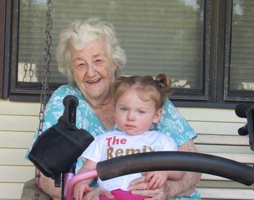 LaDonna Jean Laughlin - Photo 25