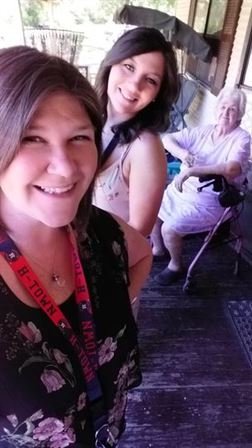 LaDonna Jean Laughlin - Photo 29