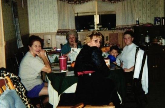 LaDonna Jean Laughlin - Photo 79