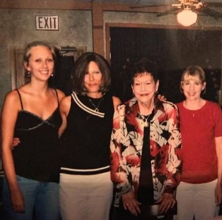 Glenda Vincent - Photo 15