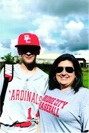 Kelly Denae Goodwin - Photo 3