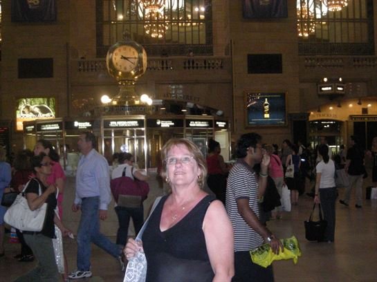 Ronna Ann Welsh Dickman - Photo 5