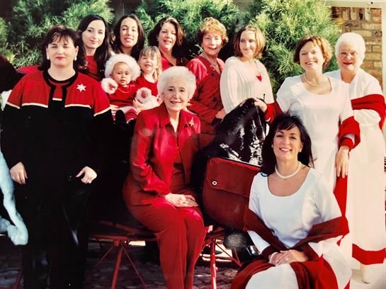 Elizabeth "Betty" Garrett Lundquist - Photo 7