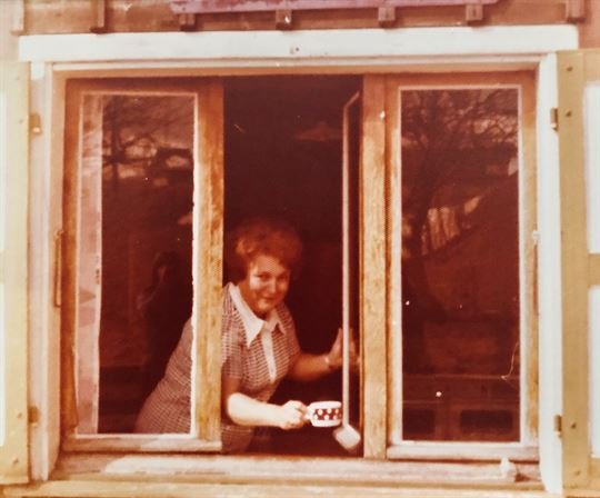 Elizabeth "Betty" Garrett Lundquist - Photo 26