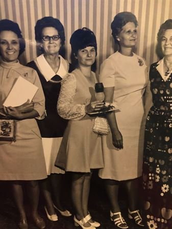 Yvonne Marze Huff Dyson - Photo 7