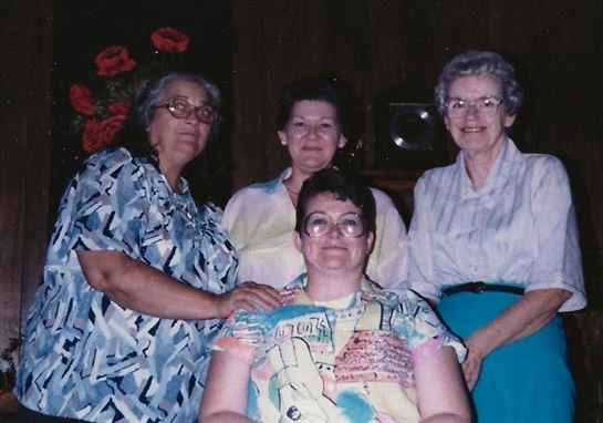 Patricia Ladell Lancaster - Photo 18