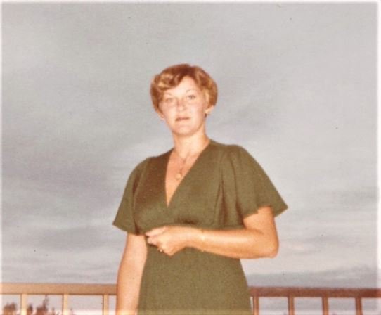 Patricia Ladell Lancaster - Photo 56