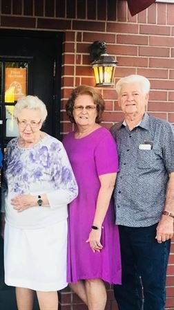 Edward Hutchins - Photo 6