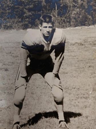 Edward Hutchins - Photo 8