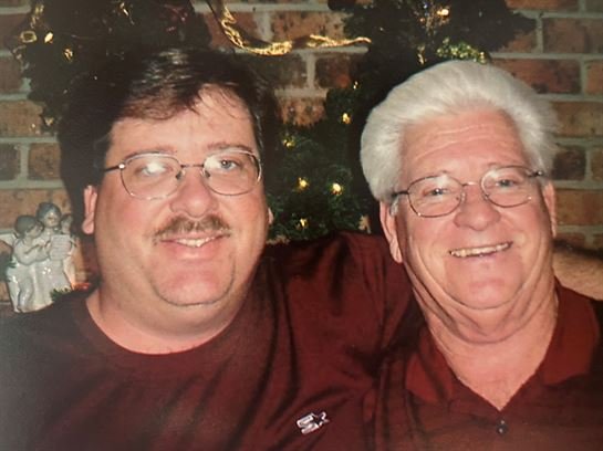 Edward Hutchins - Photo 14