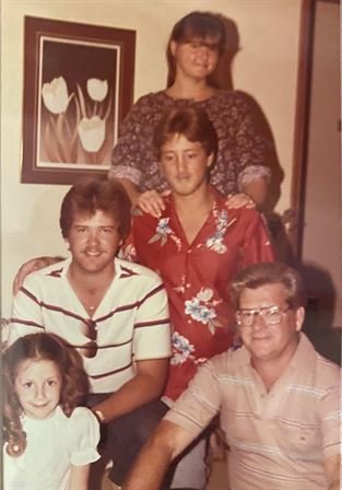 Edward Hutchins - Photo 123