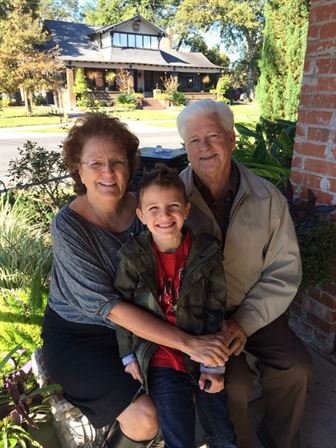 Edward Hutchins - Photo 126