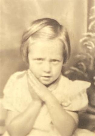 Mavis Seal - Photo 19