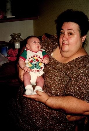 Mavis Seal - Photo 22