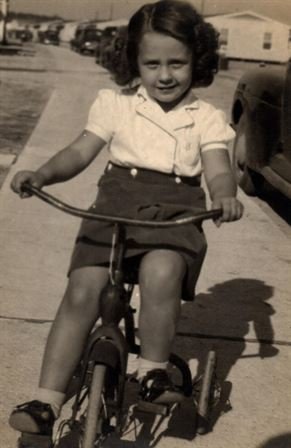 Mavis Seal - Photo 49