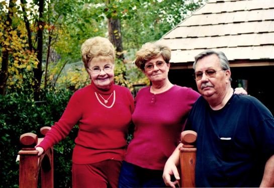 Barbara LeMoine - Photo 6