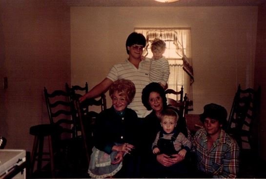 Barbara LeMoine - Photo 10