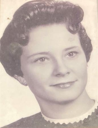 Barbara LeMoine - Photo 19