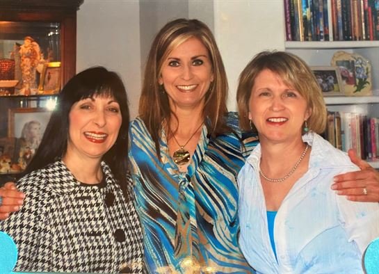 Claudia Davis - Photo 5