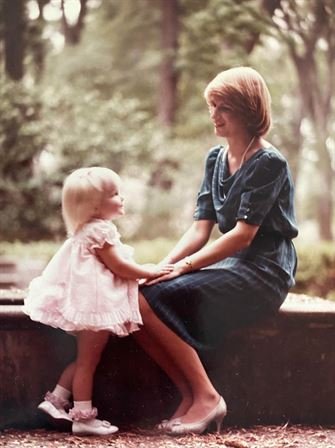 Claudia Davis - Photo 21