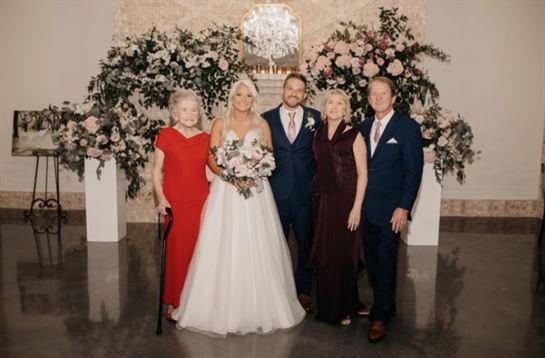 Claudia Davis - Photo 44