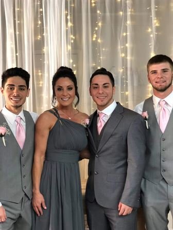 Evelyn Morris - Photo 3