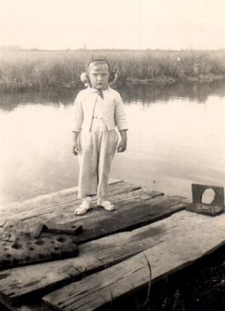 Evelyn Morris - Photo 14