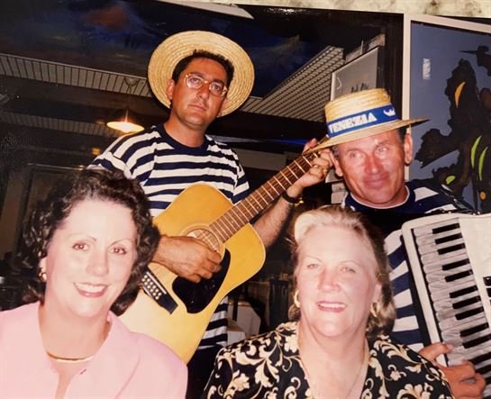 Ann Lou Gauthier - Photo 20