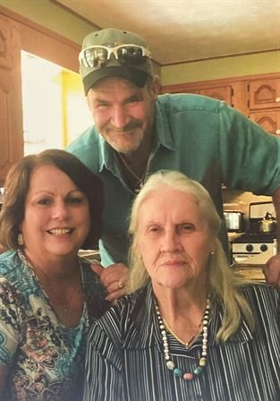 Ann Lou Gauthier - Photo 24