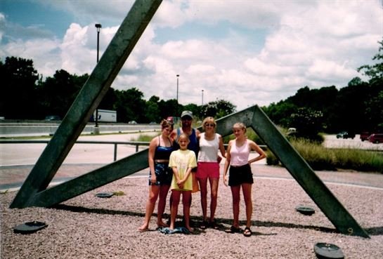 Rebecca Bradley - Photo 5