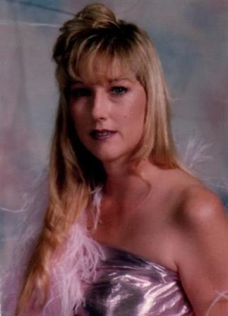 Rebecca Bradley - Photo 21