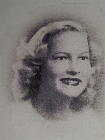 Billie Ann Wood - Photo 37