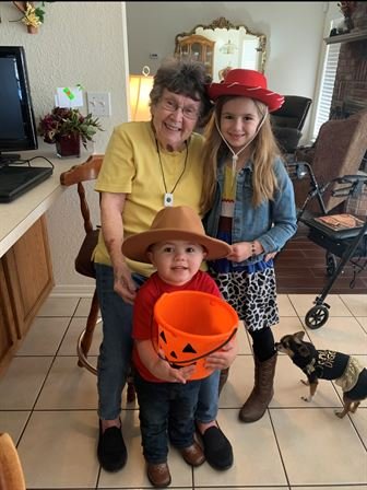 Betty Lou Brashear - Photo 20