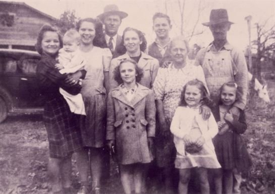 Betty Lou Brashear - Photo 73