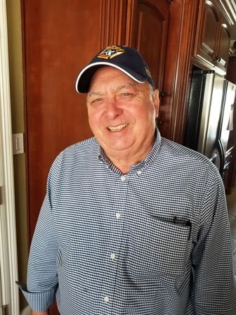 Michael DeRouen - Photo 12