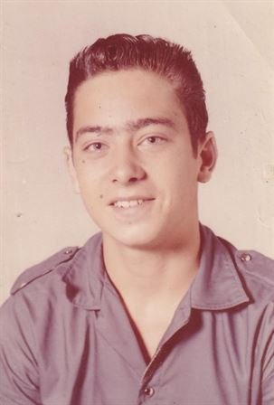 Michael DeRouen - Photo 104