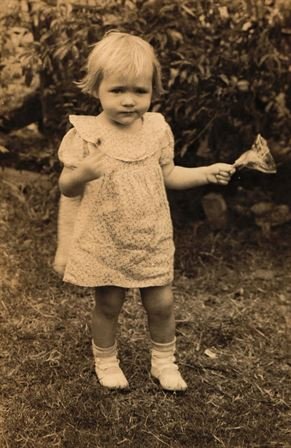 Billie Jean Morris - Photo 28