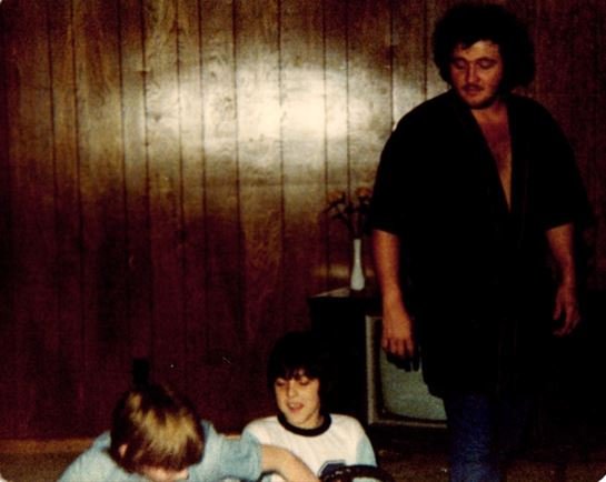 Michael Edger Weaver - Photo 36