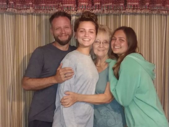 Gloria Dianne Breaux Del Barto - Photo 31