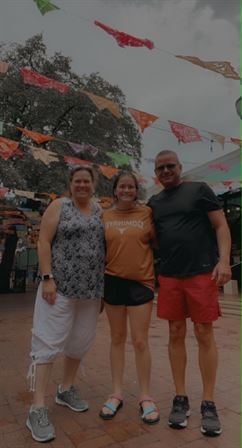 April Angela Henderson - Photo 10