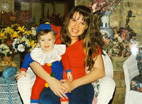 April Angela Henderson - Photo 26