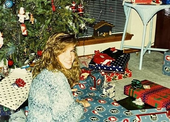 April Angela Henderson - Photo 45