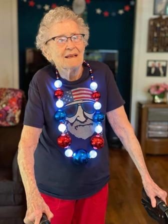 Joyce Duplissey Young - Photo 73