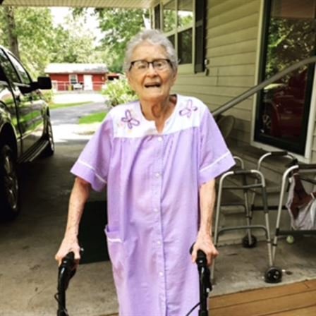 Joyce Duplissey Young - Photo 82