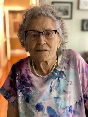 Joyce Duplissey Young - Photo 120