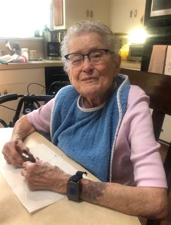 Joyce Duplissey Young - Photo 166