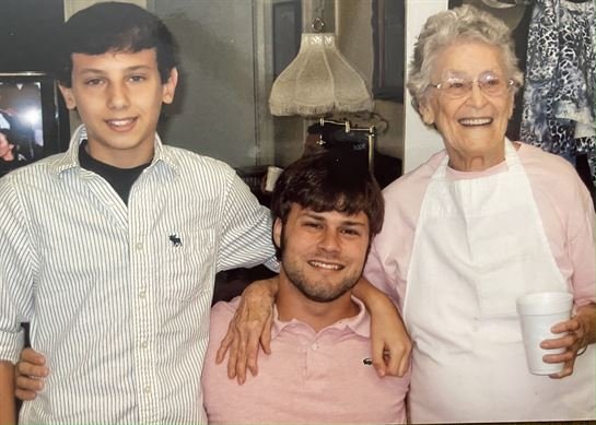 Joyce Duplissey Young - Photo 182