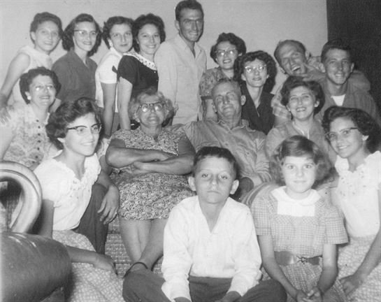 Vera Mae Perry - Photo 47