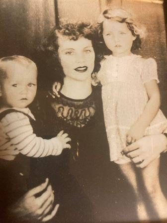 Ann Glidden Fleming - Photo 17